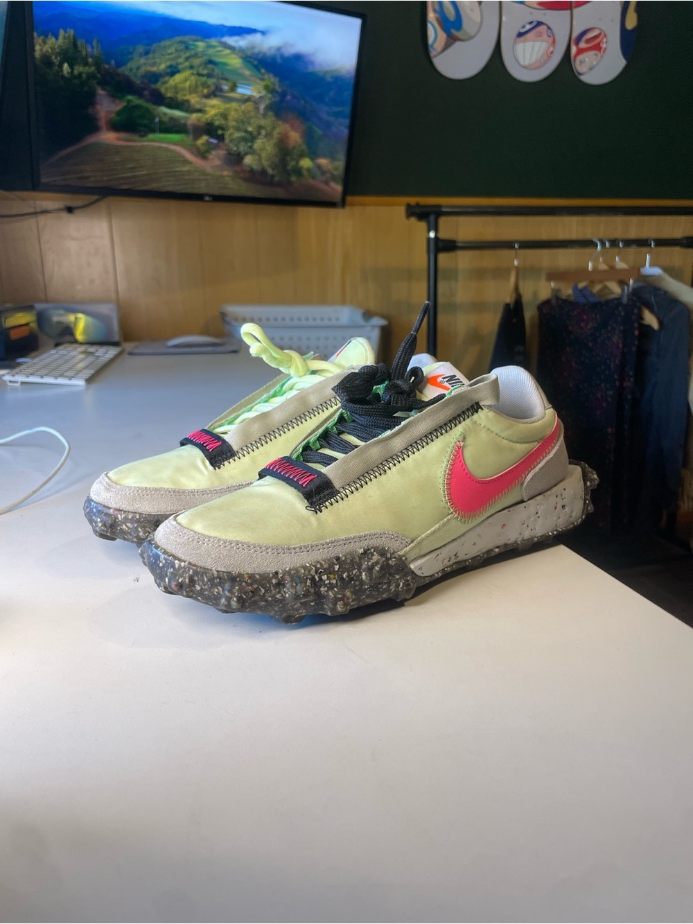 NIKE WAFFLE RACER CRATER "CRATER BALEY VOLT" CT1983 700